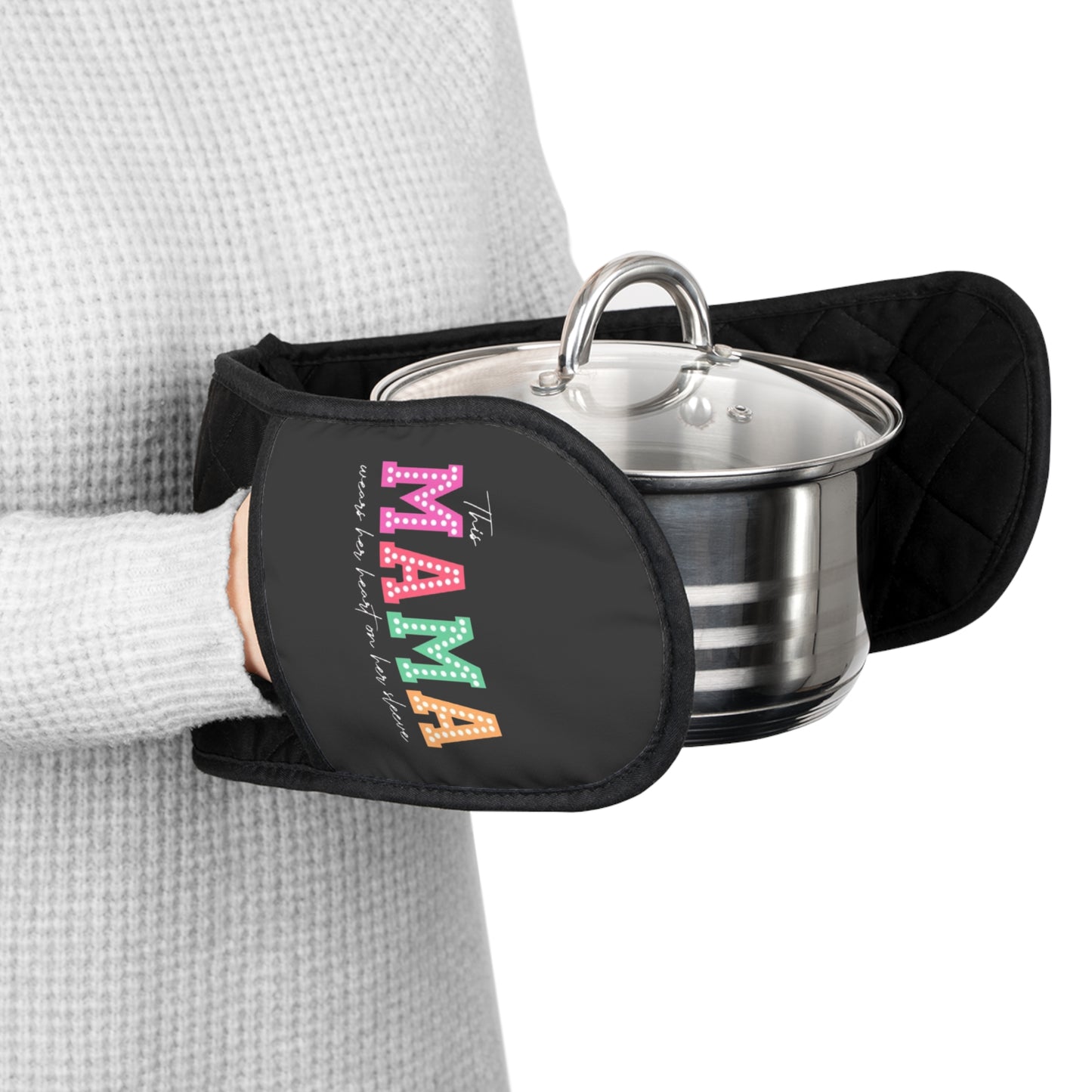 Colorful 'This MAMA Wears Her Heart On Her Sleeve' Oven Mitts - Stylish Kitchen Accessory for Mother's Day and Every Occasion